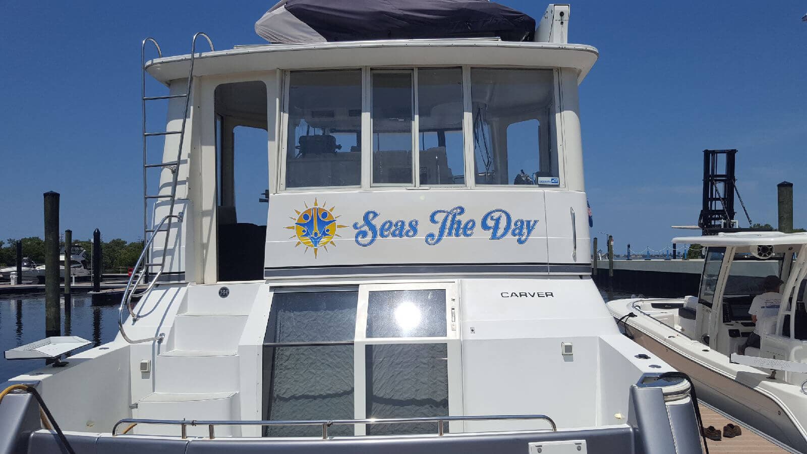 Custom boat graphics marine graphics by Auto Trim Design Bradenton