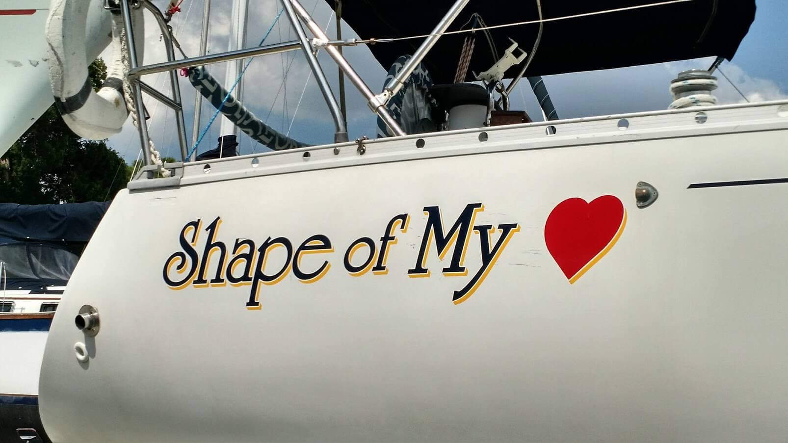 Custom boat graphics marine graphics by Auto Trim Design Bradenton