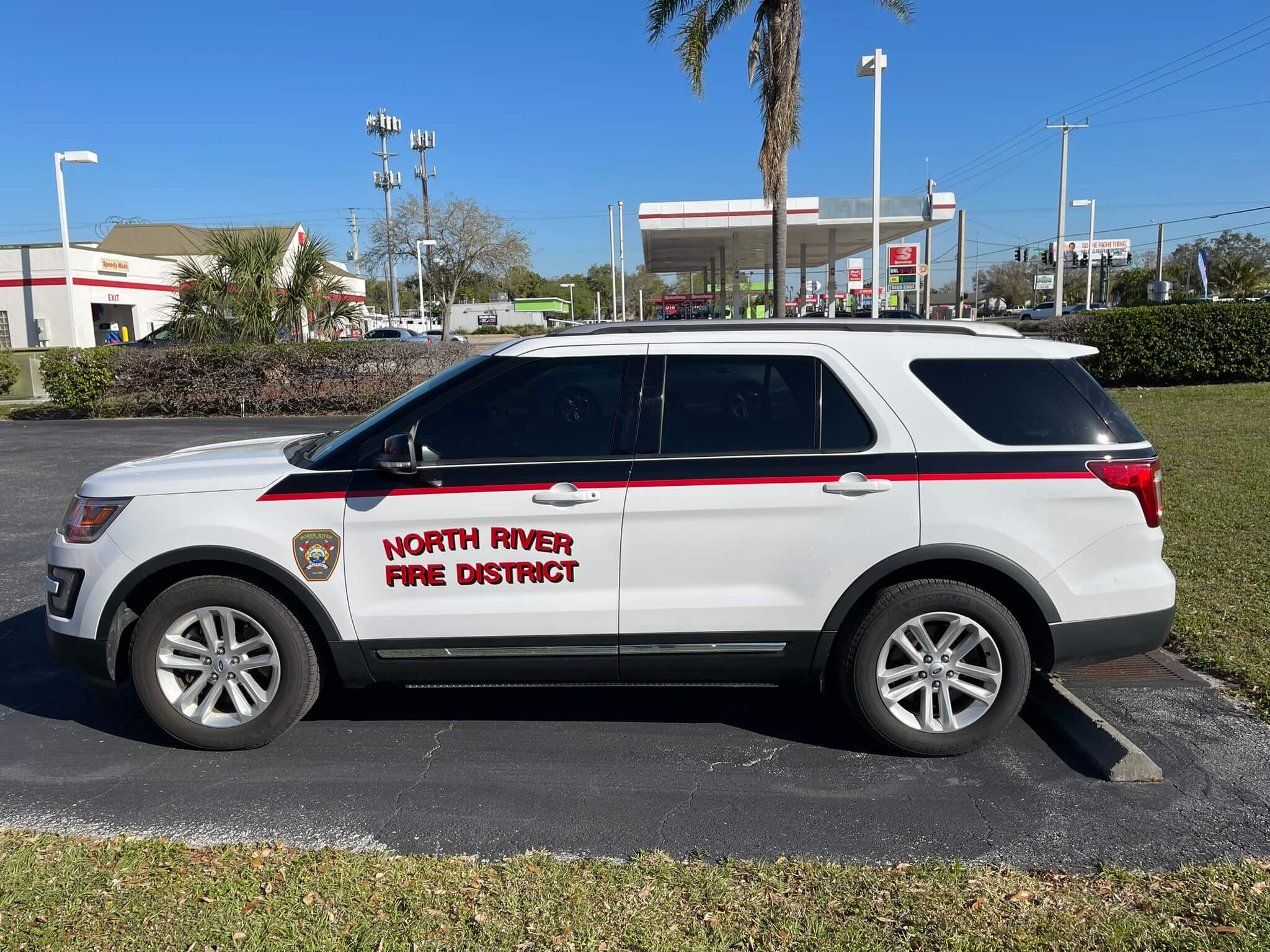 Emergency vehicle graphics by ATD Suncoast